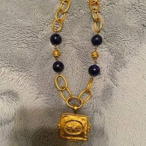 Very Rare Susan Shaw bee necklace